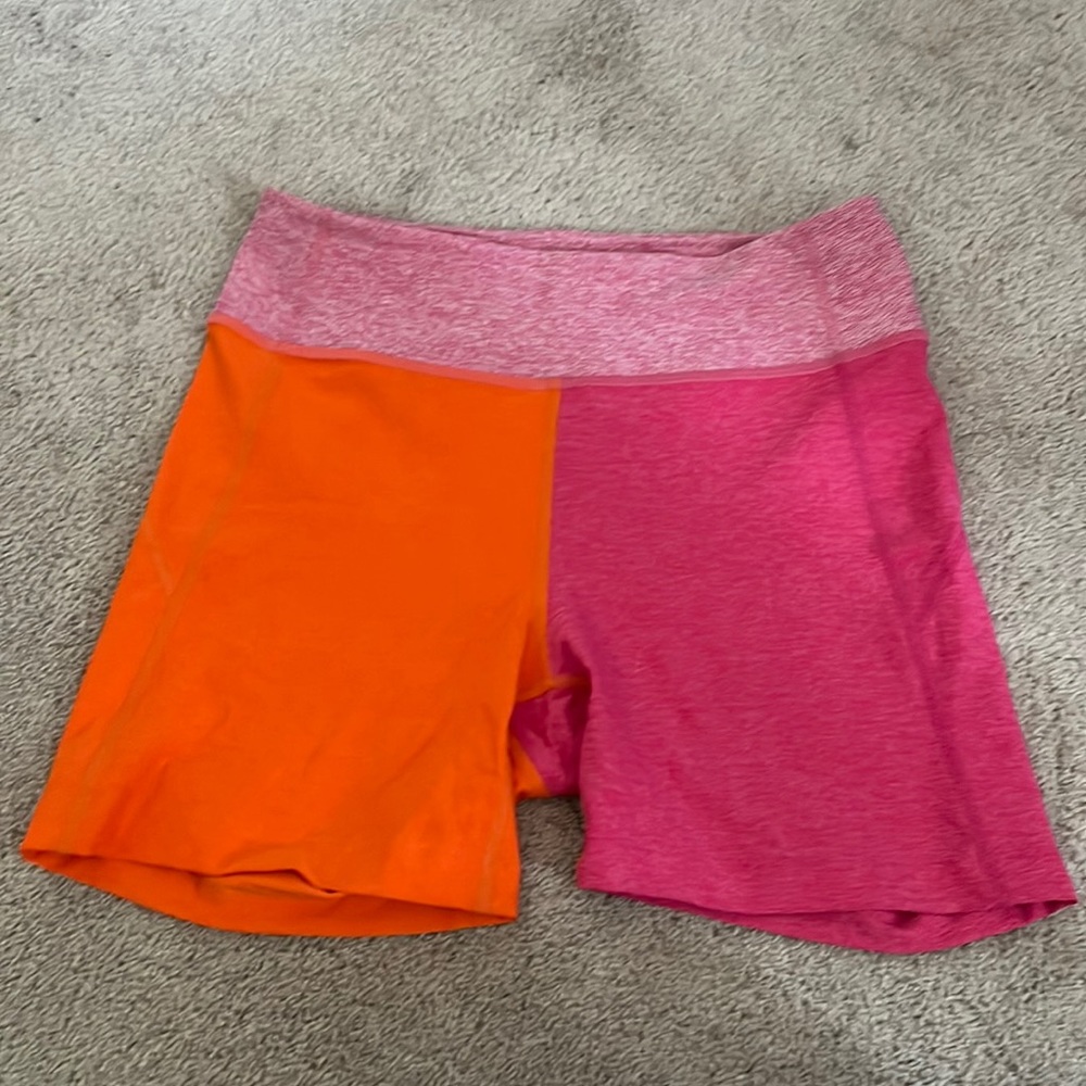 Outdoor voices warmup 5” shorts